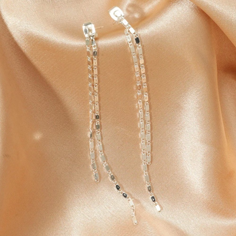 🎀3 for $21🎀 Valentine Silver Sparkle Earring